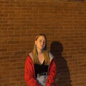 Meet your Posher, Isabelle